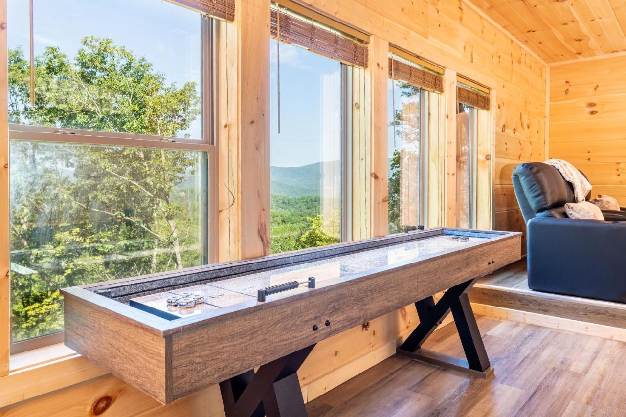 Cloudchaser Cabin, Private, New Cabin, 2 Kings, Cozy, Modern, Hot Tub, View, Theater Villa Sevierville Exterior photo